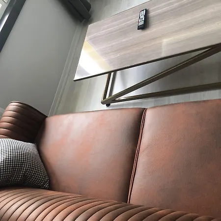 Aparthotel H&m Rezidence *